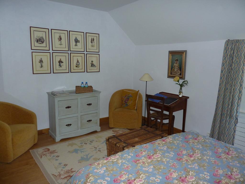 ช็องบร์ โดต ดู อาโม เล บรุน Bed & Breakfast Bozouls ห้อง รูปภาพ