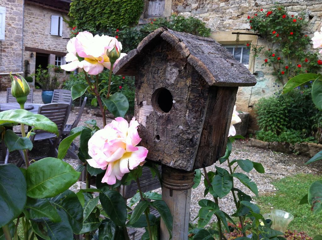 ช็องบร์ โดต ดู อาโม เล บรุน Bed & Breakfast Bozouls ภายนอก รูปภาพ