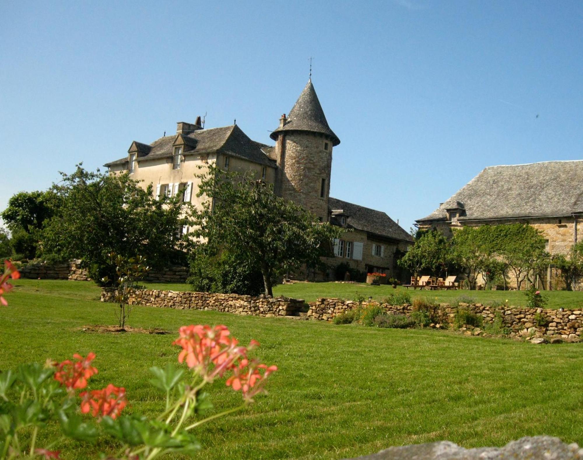ช็องบร์ โดต ดู อาโม เล บรุน Bed & Breakfast Bozouls ภายนอก รูปภาพ